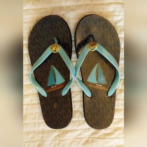 Michael Kors Black Light Blue Sailboat Logo Thong Sandals Size 9 (Large)